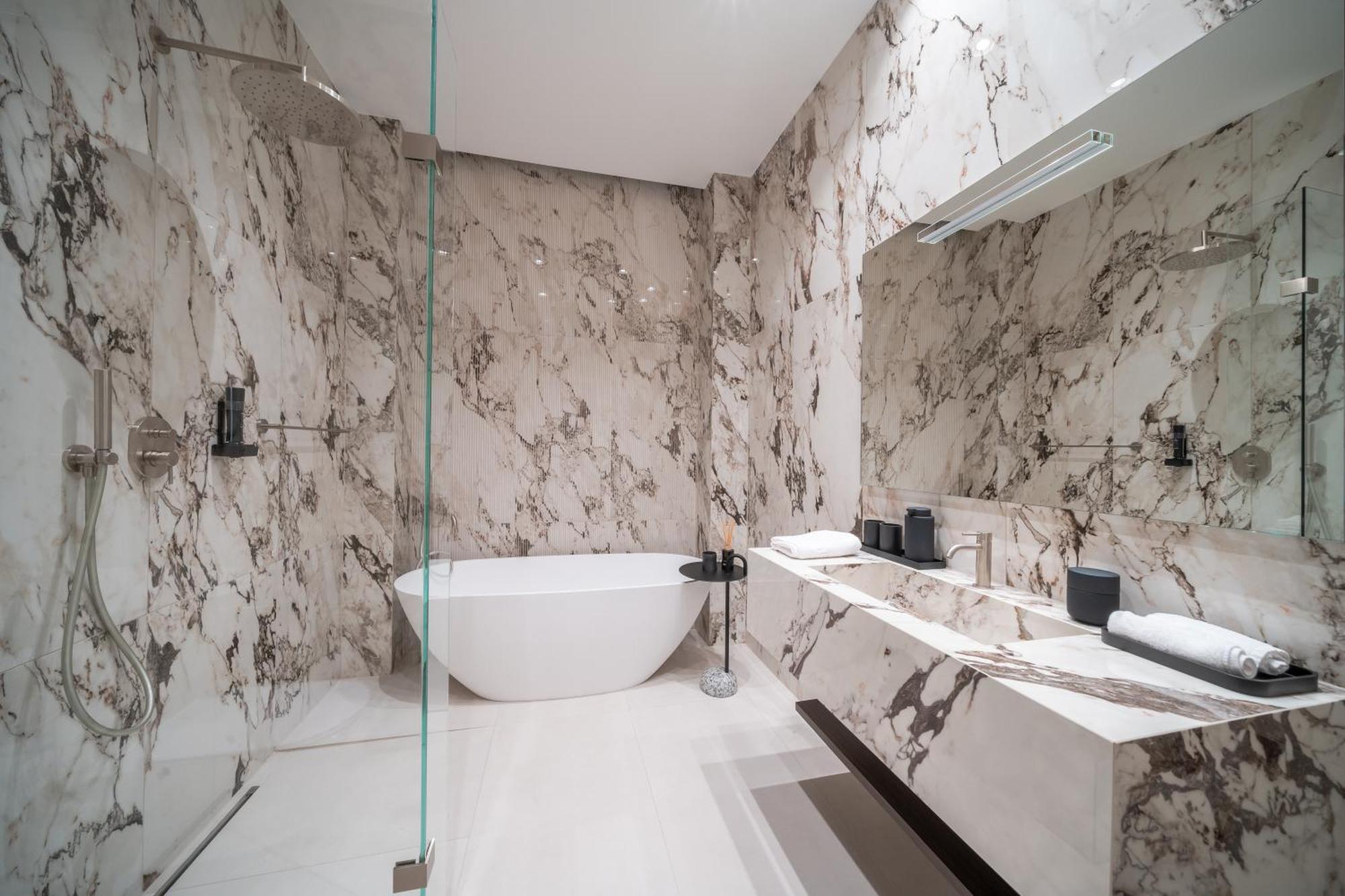 Damas Suites Будапеща Екстериор снимка