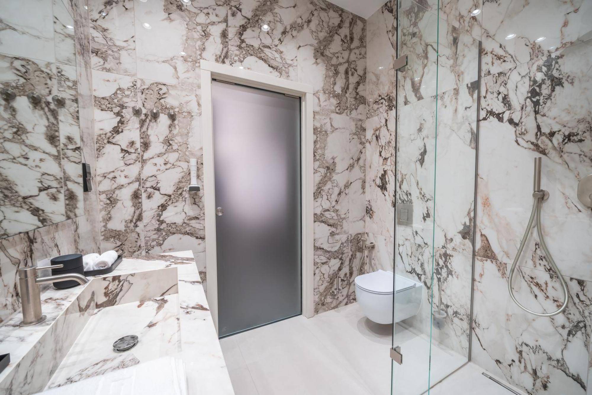 Damas Suites Будапеща Екстериор снимка